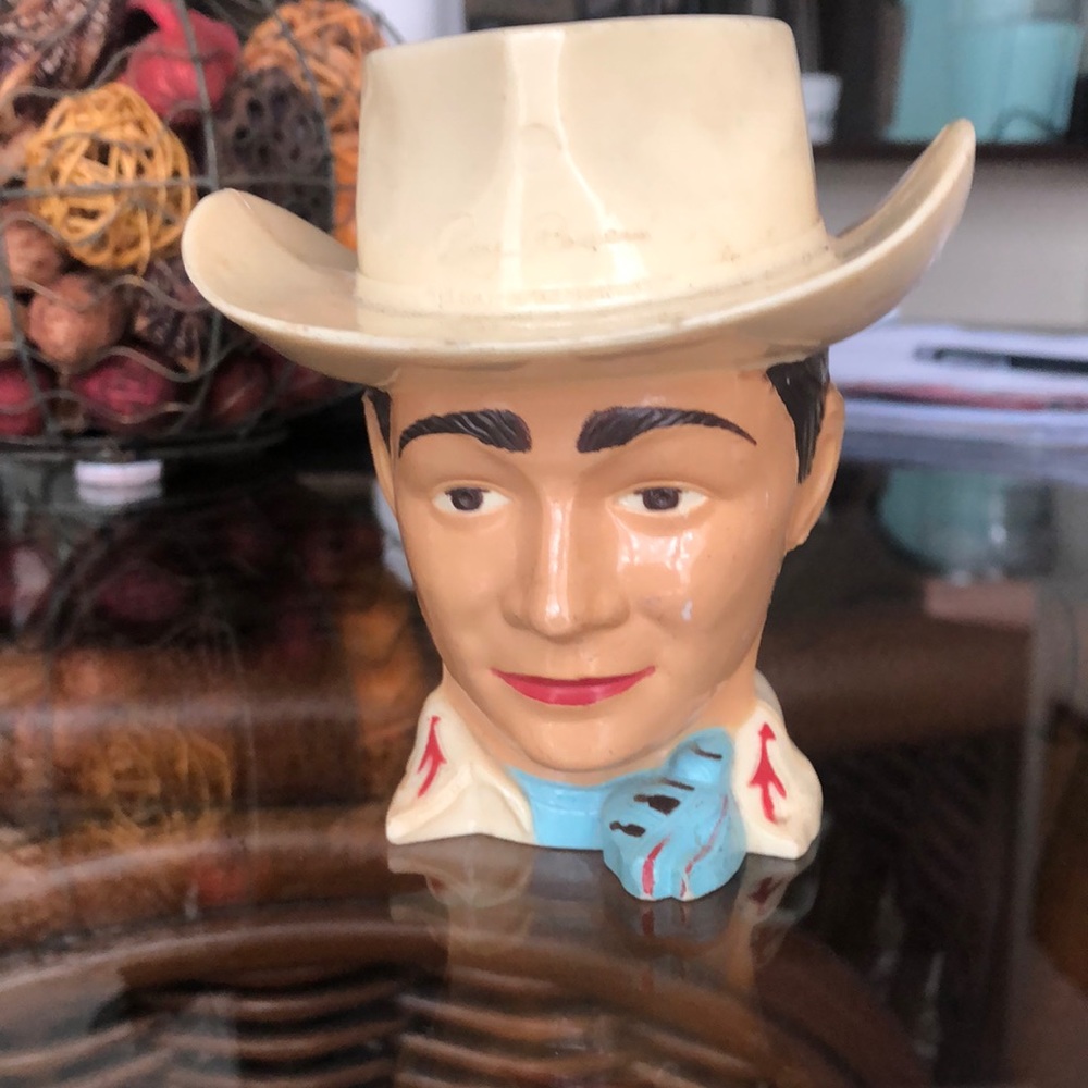Roy Rogers Ceramic Cowboy Head Bank in Cream, Beige, Blue, Red